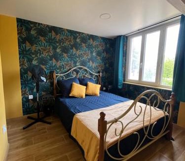 Dommartin-les-Cuiseaux Haus | Gite de La Liambe - Maison en bois à la campagne