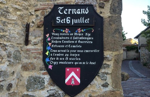 Ternand Haus | Gite il était une fois