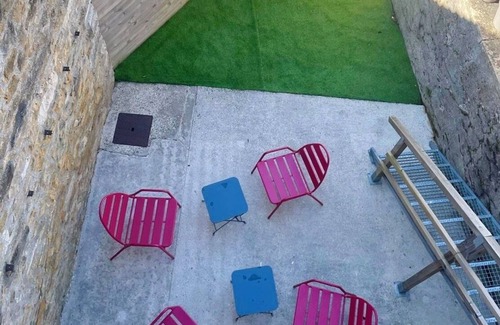 Lavigny Haus | Gîte Le Temps d'une vendange, at the foot of the vineyards and hiking trails