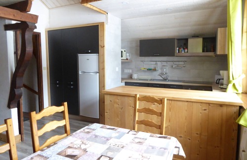 Chapelle-des-Bois Hütte | Ferienhaus von 80 m2 für 6-7 Personen im ersten Stock eines Einfamilienhauses