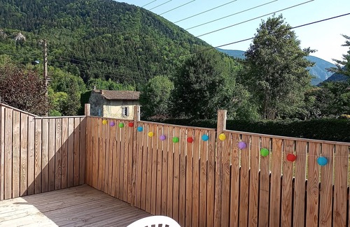 Fougax-et-Barrineuf Wohnung | Ferienhaus Peyroutous in Südfrankreich