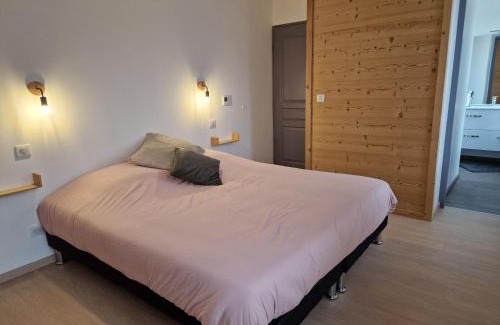 Rupt-sur-Moselle Wohnung | Gite spa atypique, Vosges, chez Bubu, école rénovée bain nordique et nature
