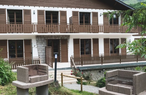 Ax-les-Thermes Wohnung | Gite T2 4 **** privater Parkplatz-Terrasse-Sauna-Fitnessstudio-Wifi