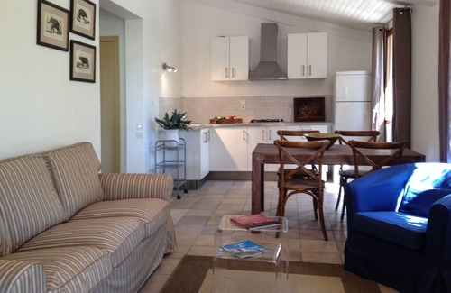 Buis-les-Baronnies Haus | Gite with pool and view of Rocher Saint Julien