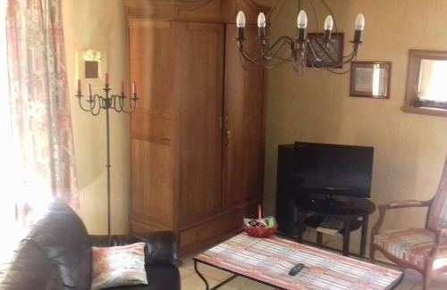 Sarthe Hütte | Gasthaus Yvré-l'Évêque, 2 Schlafzimmer, 4 Personen