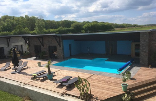 Dampierre Hütte | GÎTES 23M2 mit Terrasse, Zugang Schwimmbad und Sauna