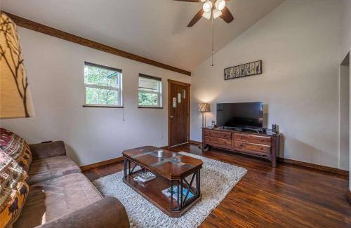 Coram Resort | Glacier Homestead