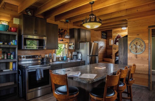 Babb Haus | Glacier Quarry - New, 2 Story home overlooking the Rockies and the St Mary Lakes