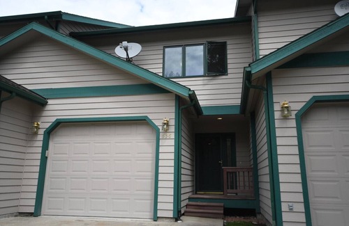 West Glacier Haus | ** Neues Angebot ** Gro����e Wohnung in der Nähe aller Glacier National Park zu bieten hat!