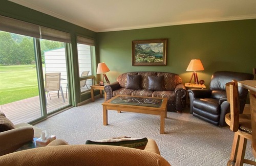 West Glacier Haus | ** Neues Angebot ** Gro����e Wohnung in der Nähe aller Glacier National Park zu bieten hat!