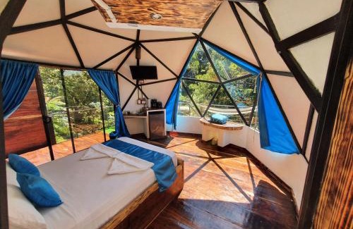 Manuel Antonio Kabine | Glamping Tomaselli