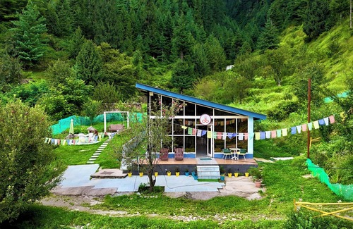 Manali Kabine | Glass Cabins & Cafe by Urban Monk