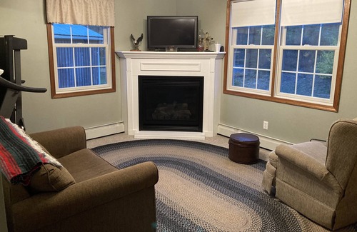 Harper Haus | Glennview: experience mountaintop views of the South Branch Potomac River Valley