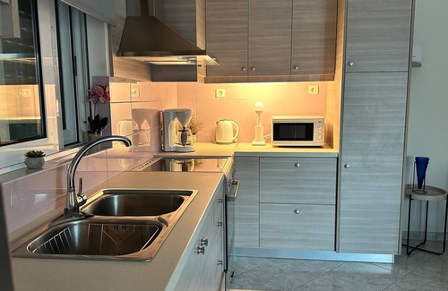Nipos Wohnung | Glikanisos House Nipos - ideal für Wanderer und Familien 2 Schlafzimmer, 6 Plätze, 10 Minuten zum Strand