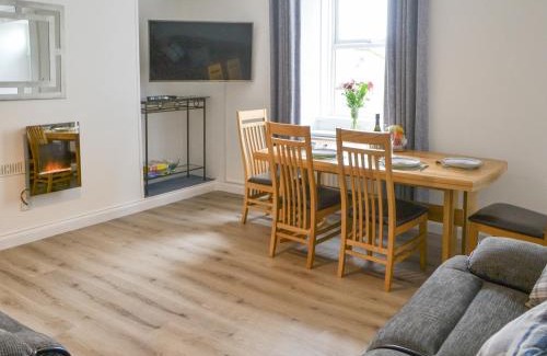 Amble Haus | Gloster House