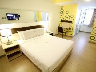 Paco Hotel | Go Hotels Otis - Manila