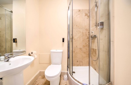 Quedgeley Wohnung | GO2 Gloucester Hotel by OYO | Standard Twin