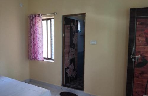 Hireguthi Haus | Gokarna Beach Seetha Homestay