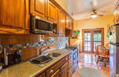 Placencia Haus | Pointe House, Spitze der Halbinsel, Dorf zu Fuß, 1 BR / 2 BA, 160 $ / nt 7 / 15-11 / 15