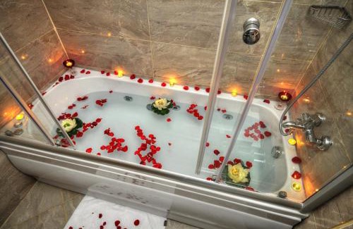 Seyhan Hotel | Golden Deluxe Hotel