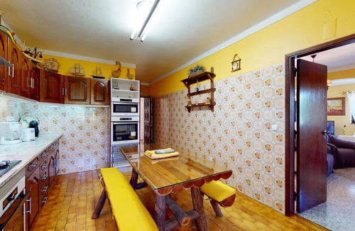 Estombar Haus | Golden Vila Estômbar