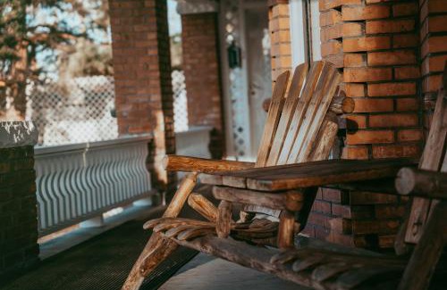 Heart of Missoula Hotel | Goldsmith's River Front Inn