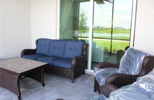 Immokalee Haus | Golf HOA Pool and many activities