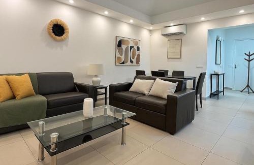 Estombar Wohnung | Golf - Vale Da Pinta T2 com Piscina, Wi-Fi e Ar Condicionado