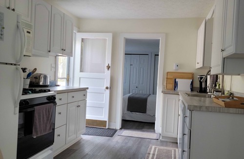 Madison-on-the-Lake Hütte | Golfer Traum / Weinliebhaber Strandhaus mit Zugang zum Strand und Blick