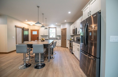 Rome Haus | GOLFER'S PARADISE, MINUTES FROM SAND VALLEY GOLF RESORT