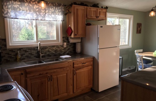 Nekoosa Haus | Golfers, boaters, hunters, this spot is for you! Quiet, Cozy, and Clean!!