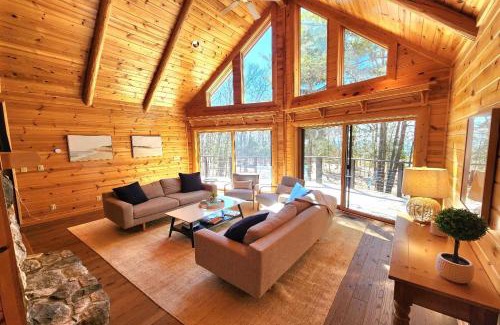 Harbor Springs Haus | Good Hart Haven