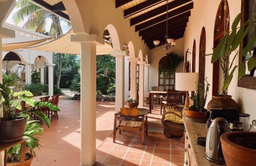 Santa Barbara Haus | Goood Resort