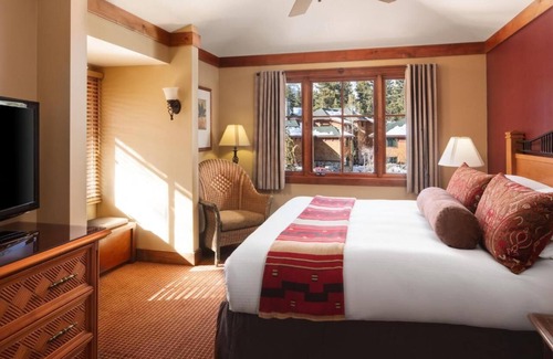 Incline Village Resort | Gorgeous 2 Bedroom Suite + Amenities at Hyatt High Sierra Lodge