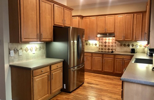 Greater Valley Brook Haus | Gorgeous 2 bedrooms and 2 1/2 bathrooms townhouse in North Decatur