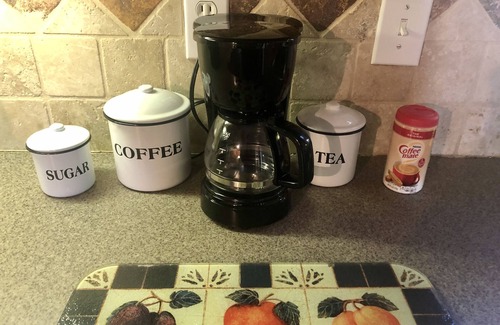 Greater Valley Brook Haus | Gorgeous 2 bedrooms and 2 1/2 bathrooms townhouse in North Decatur