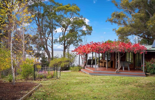 Birchs Bay Haus | Gorgeous 3 Bedroom House - Birchs Bay