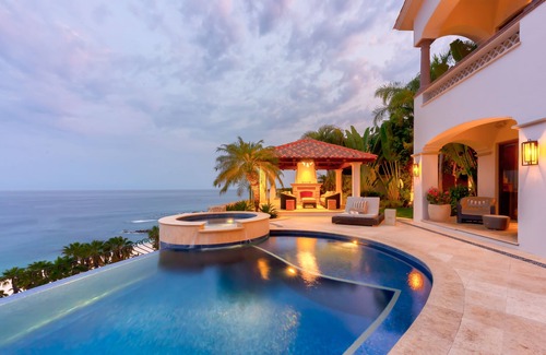 Palmilla Villa | Gorgeous 5-Bedroom Property in Villas del Mar