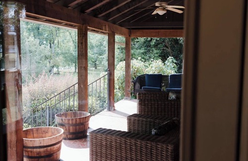 Montevallo Kabine | Gorgeous 6 bedroom home with game room, POOL, FISHING POND & PICKLE BALL court