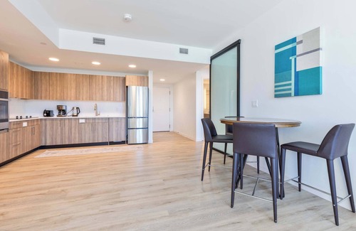 Fenway–Kenmore Wohnung | Gorgeous Apt with Kitchen and Gym