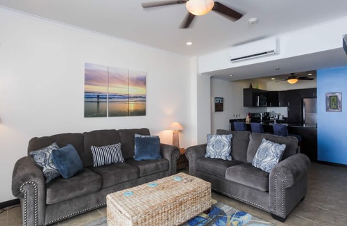 Barrio Los Villalobos Wohnung | Wunderschöne Strandwohnung mit Zugang zum Gemeinschaftspool und unglaublichem Meerblick!