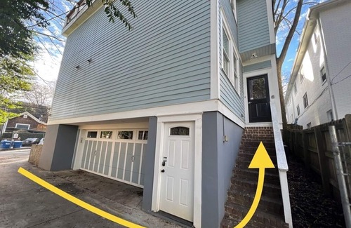 Midtown Haus | Gorgeous Central Modern Midtown 2 Bed Home - Piedmont Park - Parking - Quiet