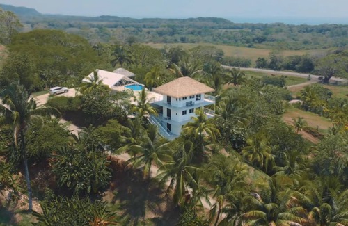 Savegre Haus | Gorgeous Home: Ocean and Mountain Views Sleeps 10-15