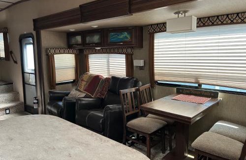 Garrett Haus | Gorgeous Denali 5th Wheel Delight!