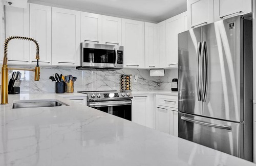 Hamptons at Boca Raton Eigentumswohnung | Gorgeous FL / Boca Raton 3B/2B Newly Remodeled Modern Condo - 6 Months Minimum