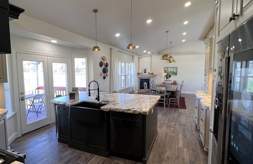 Huntsville Sonstige | Gorgeous French Farmhouse/Ranchette/Ski Chalet in Idyllic Huntsville/Eden Valley