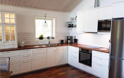 Arjang Haus | Gorgeous Home In Årjäng With Wifi
