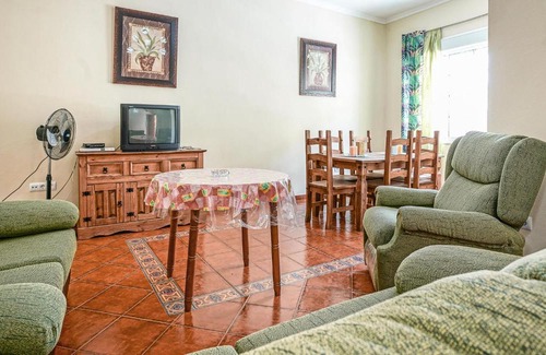 Algamitas Haus | Gorgeous Home In Algamitas With Wifi