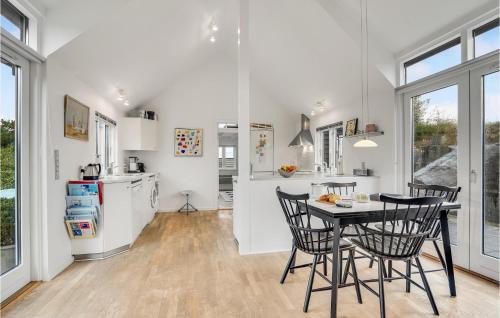 Tversted Haus | Gorgeous Home In Bindslev With Kitchen