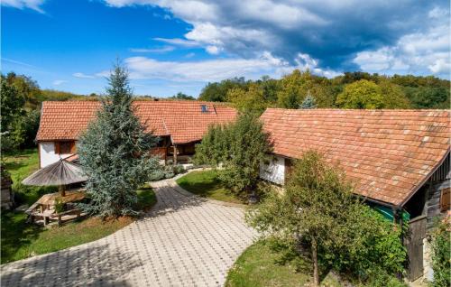 Breznica Haus | Gorgeous Home In Breznica With Sauna
